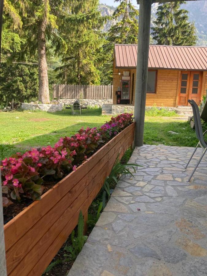 Hotel Bujtina Arturi Valbone Exteriér fotografie