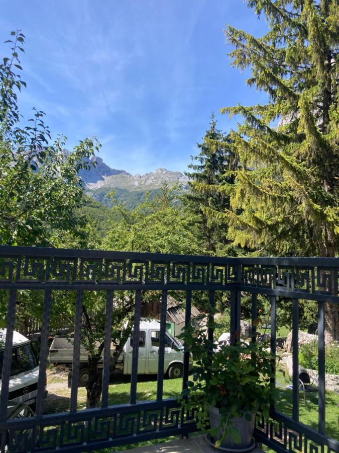 Hotel Bujtina Arturi Valbone Exteriér fotografie