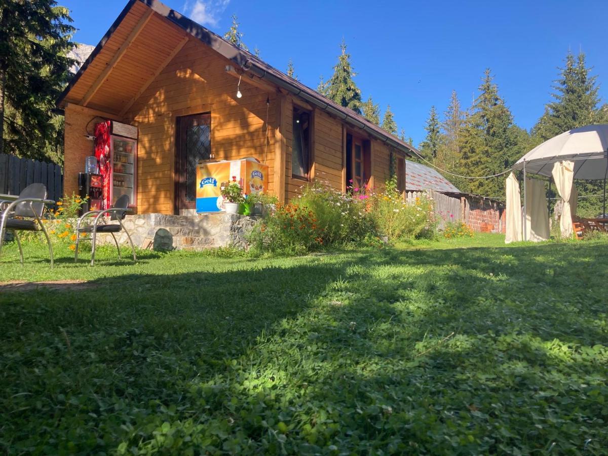 Hotel Bujtina Arturi Valbone Exteriér fotografie