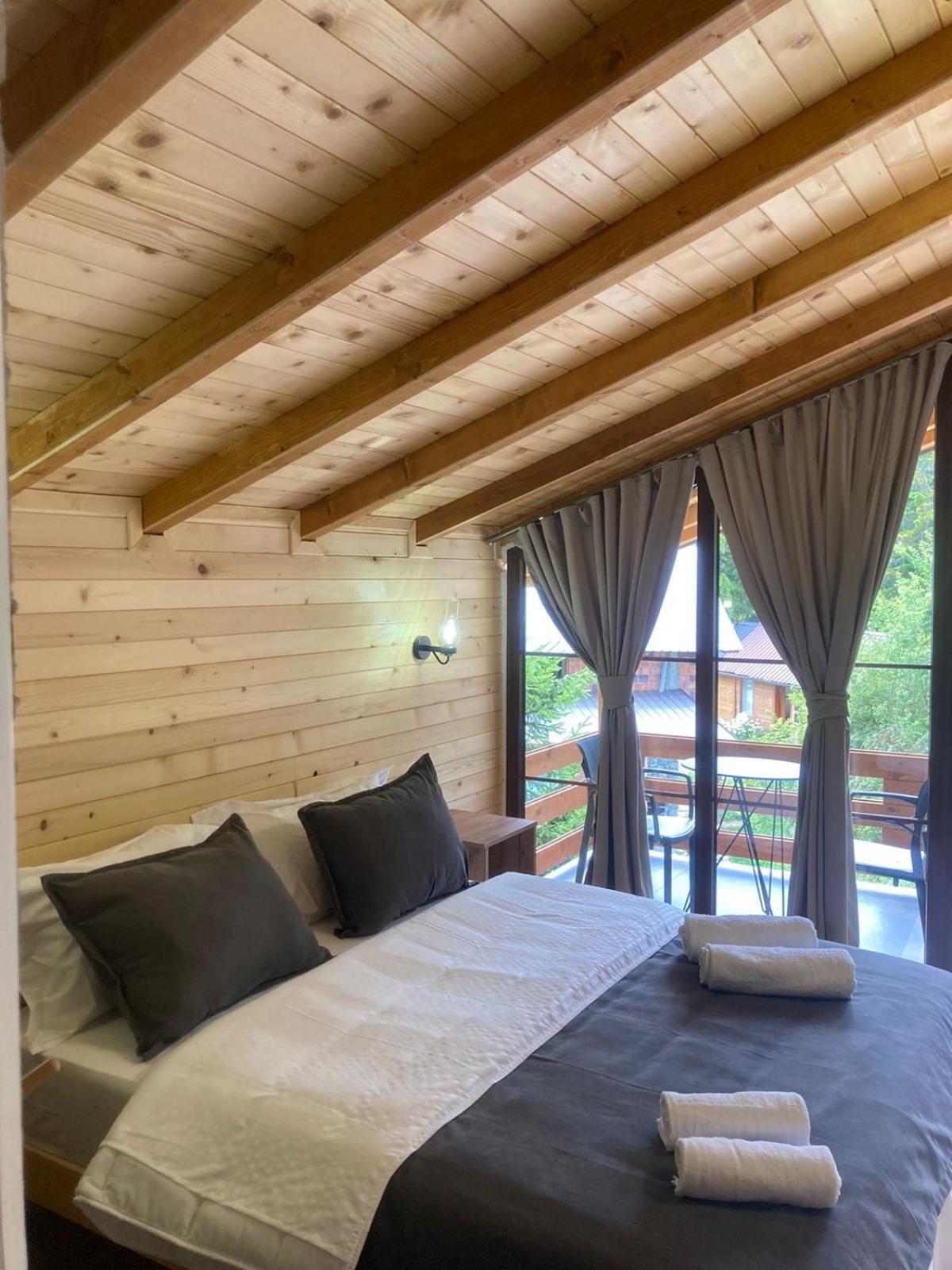 Hotel Bujtina Arturi Valbone Exteriér fotografie